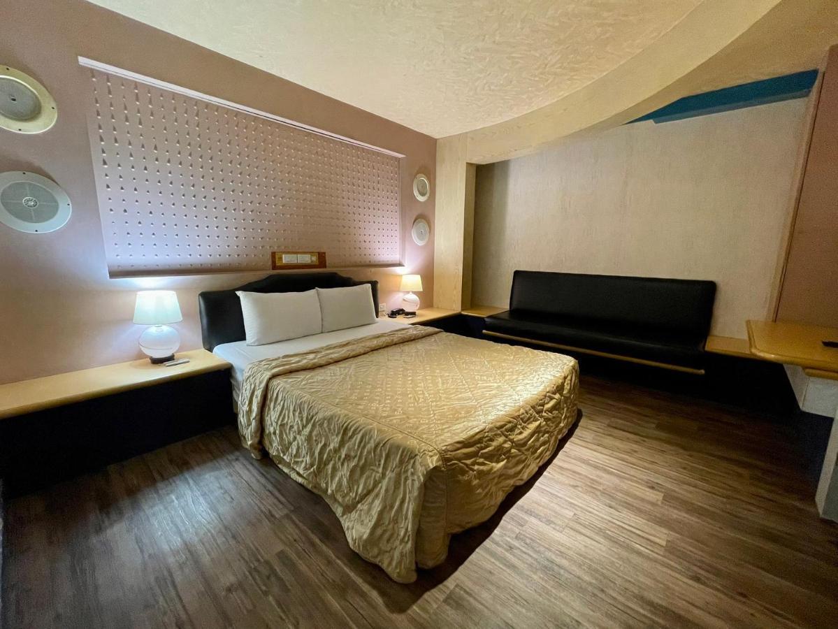 溫情自助旅店 Hotell Taoyuan Exteriör bild