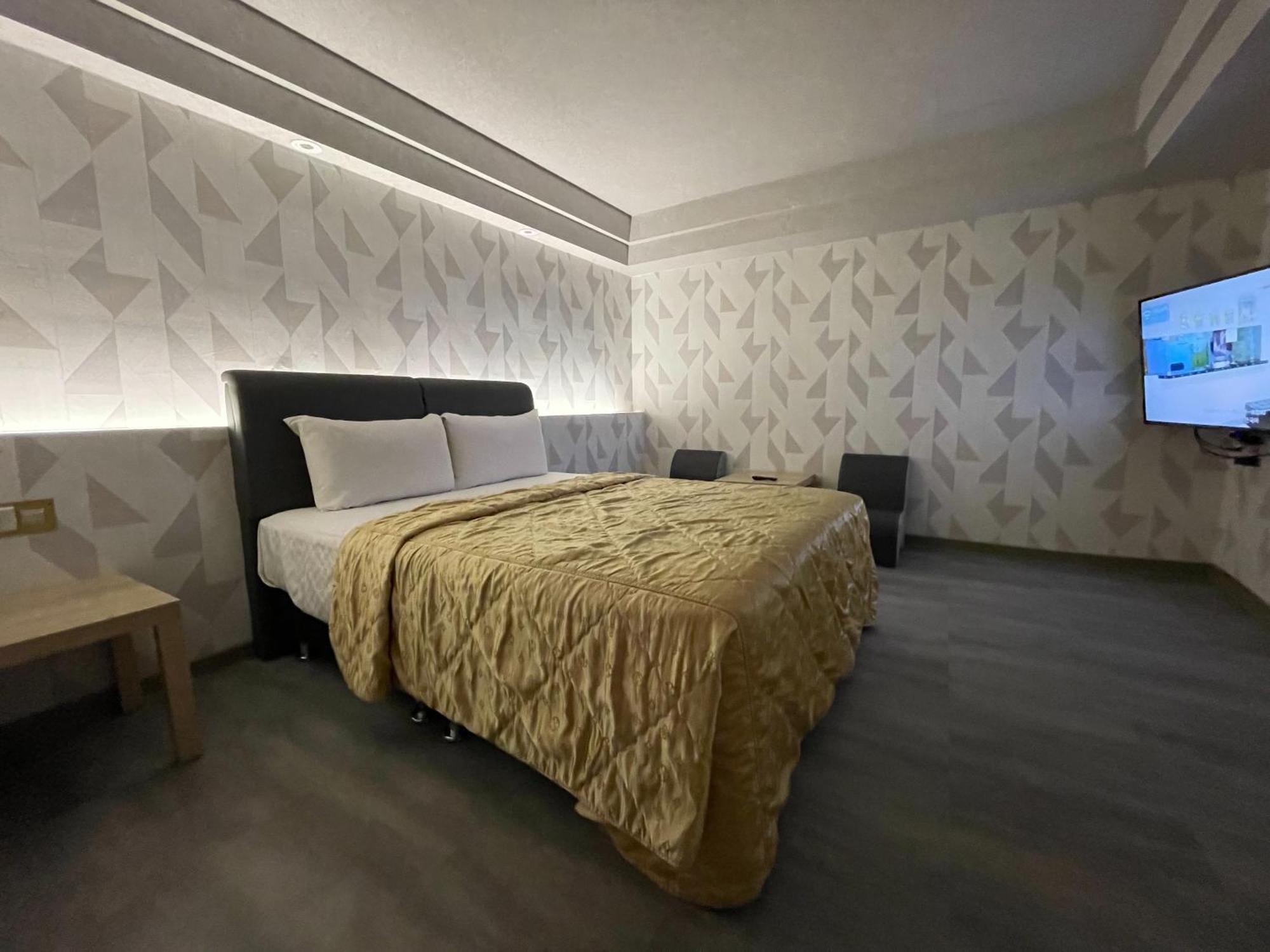 溫情自助旅店 Hotell Taoyuan Exteriör bild